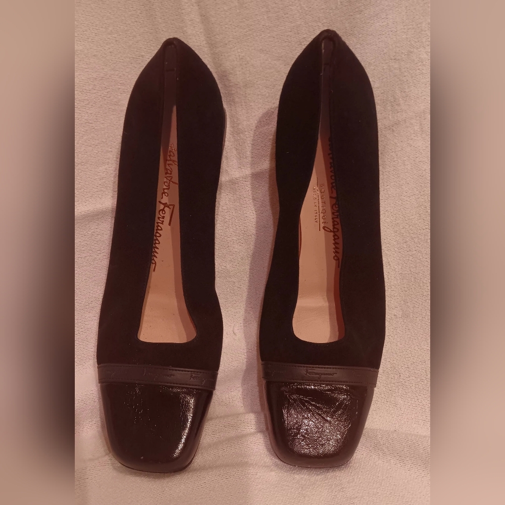 Vintage Salvatore Ferragamo Shoes 7.5
